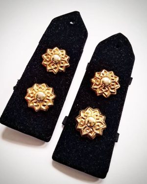 جفت درجه یا قپه نظامی فلزی قدیمی سرهنگ دوم فراجا