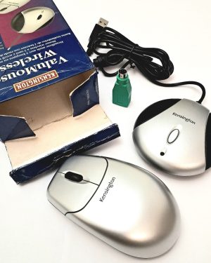 موس بیسیم غلتکی قدیمی برند کنزینگتون دارای جعبه و پایه رابط USB